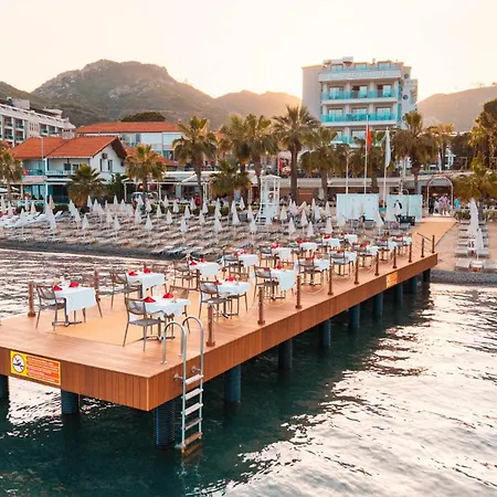 Hotell Emre & Emre 4*